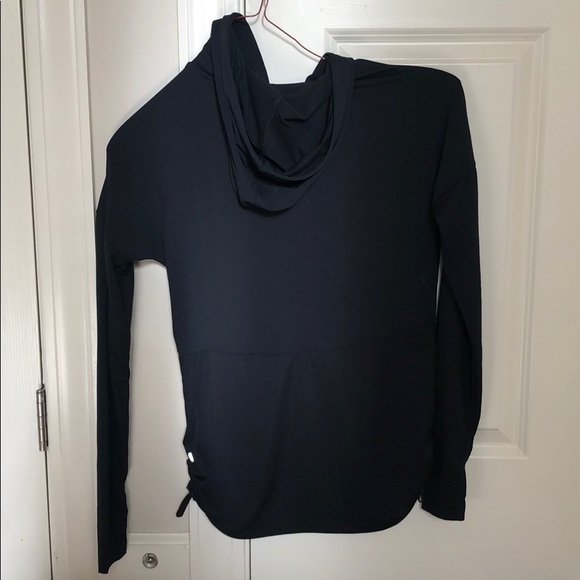 Fabletics Black Hoodie Size Small - Picture 4 of 4
